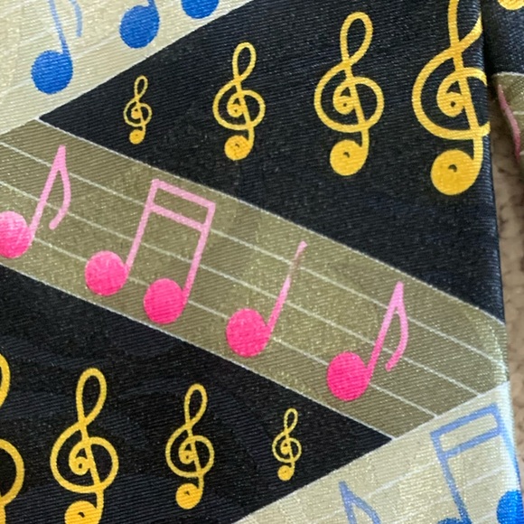 Lot of 2 Hand Made Music Inspired Men’s Ties Guitar Music Notes Prints - Picture 10 of 10